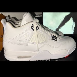 JORDAN 4 PURE MONEY